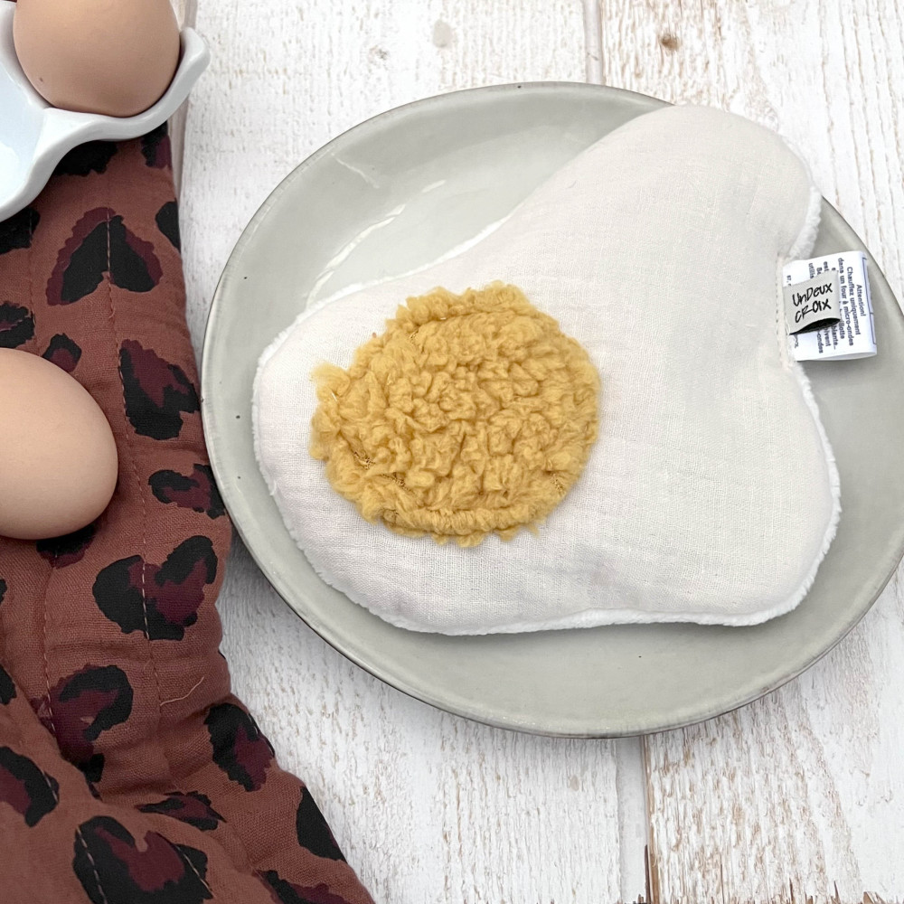 BOUILLOTTE SECHE – OEUF AU PLAT  - GAZE DE COTON ET MOUMOUTE - UN2CROIX