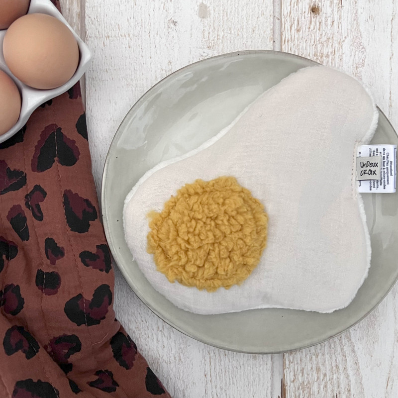 BOUILLOTTE SECHE – OEUF AU PLAT  - GAZE DE COTON ET MOUMOUTE - UN2CROIX