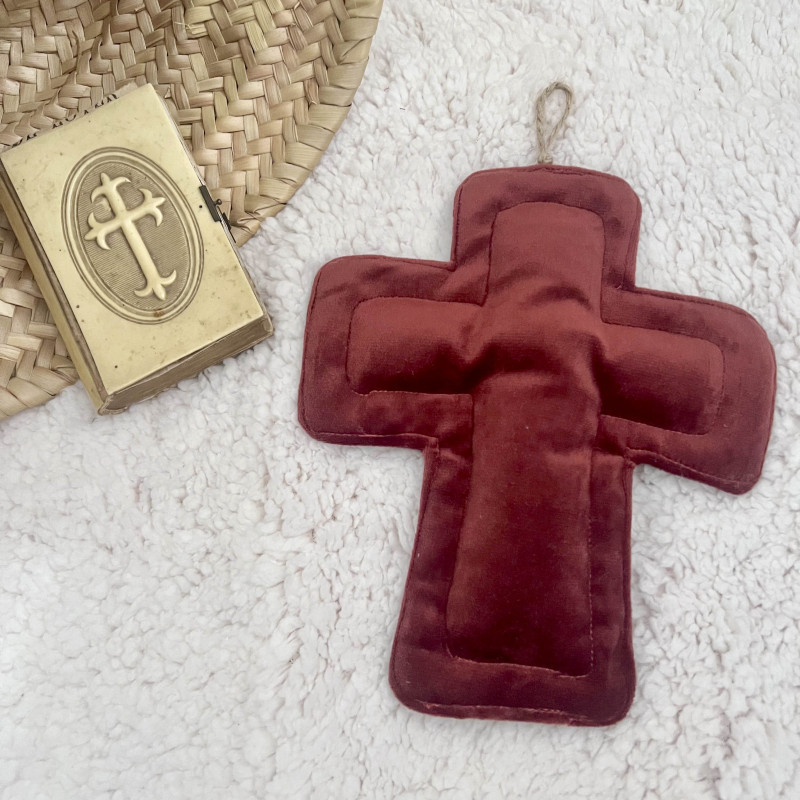 CROIX EX VOTO DECORATIVE EN TISSU - LEOPARD - UN2CROIX