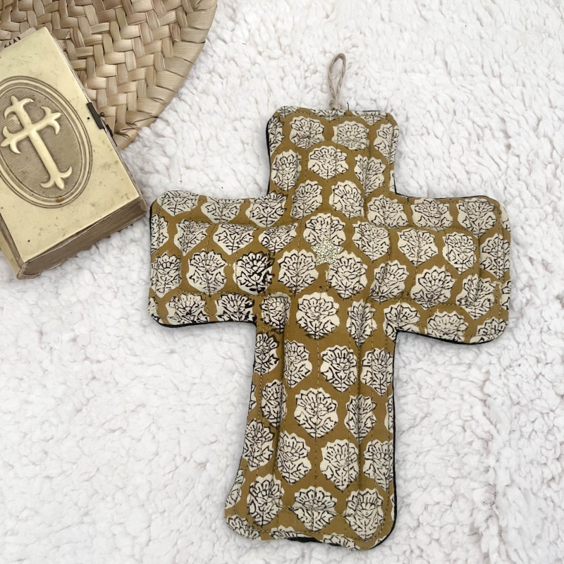 CROIX EX VOTO TISSU BLOCK PRINT - UN2CROIX