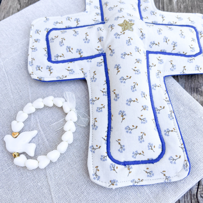 CROIX EX VOTO DECORATIVE EN TISSU - petites fleurs bleues & majorelle