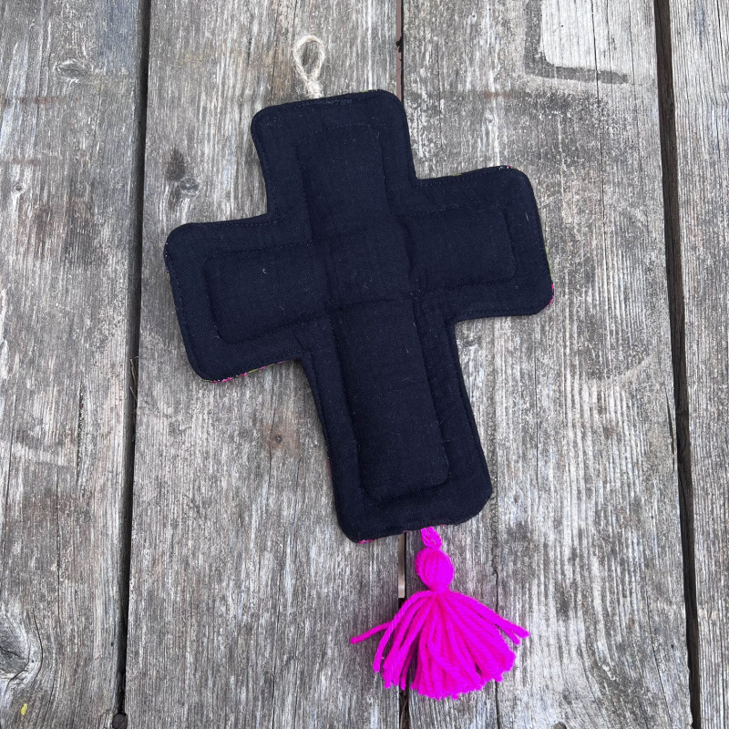 Croix ex-voto tissu réversible – décoration murale artisanale - UN2CROIX