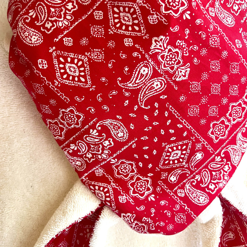 PONCHO DE BAIN – BANDANA ROUGE – Doux, pratique et fabriqué en France