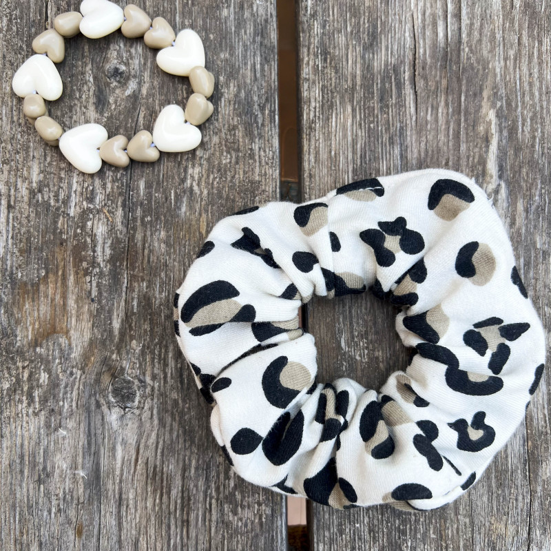 Chouchous en tissu faits main – Accessoires cheveux artisanaux | UN2CROIX