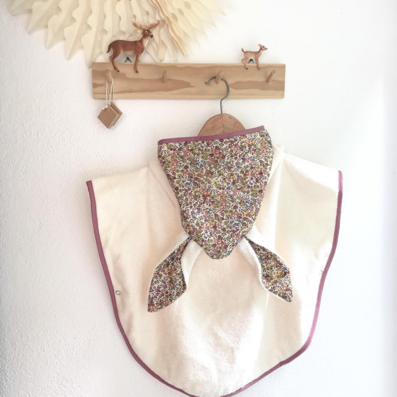 Poncho de bain enfant UN2CROIX – Doux, pratique et fabriqué en France