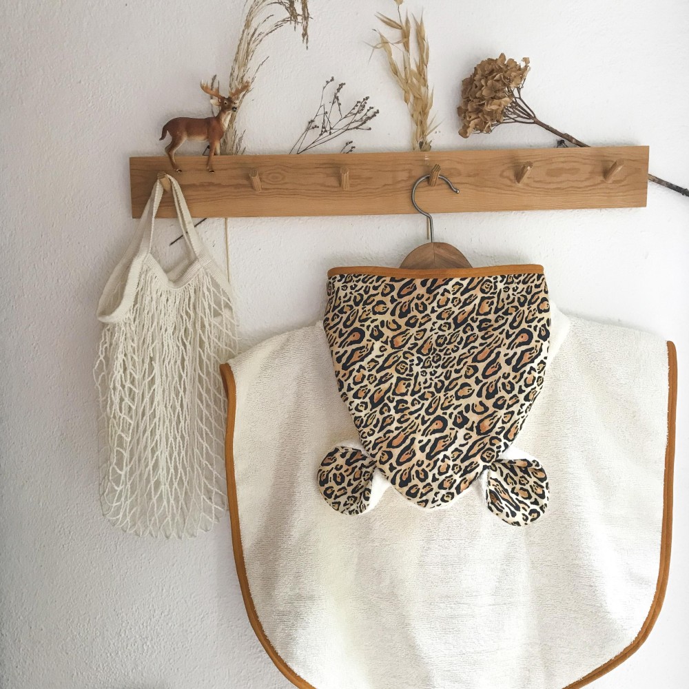 PONCHO DE BAIN UNDEUXCROIX – GRAOU – Doux, pratique et fabriqué en France