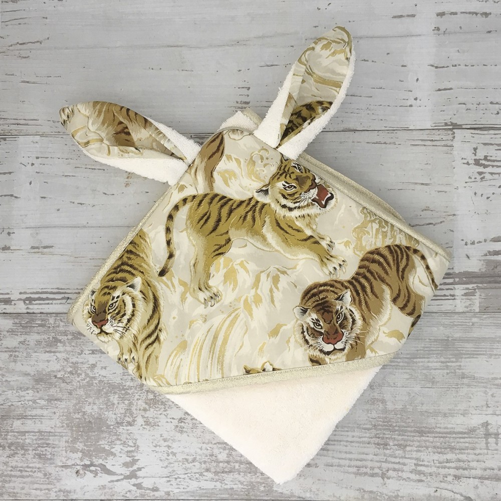 Sortie de bain enfant UN2CROIX – Douceur et qualité artisanale