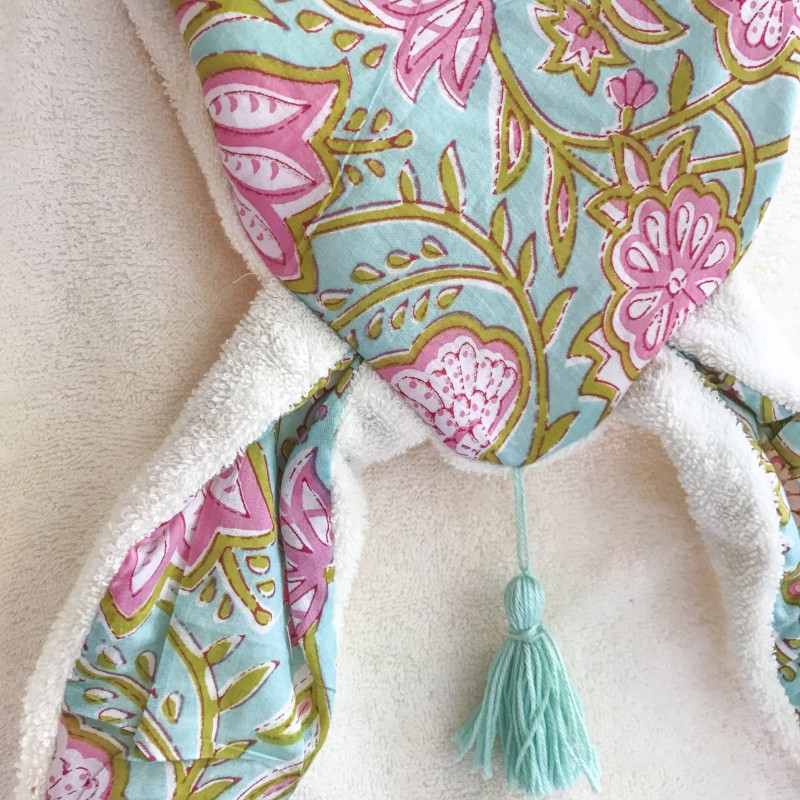 PONCHO DE BAIN – BOHEME - BLOCK PRINT TURQUOISE ET ROSE - Doux, pratique et fabriqué en France