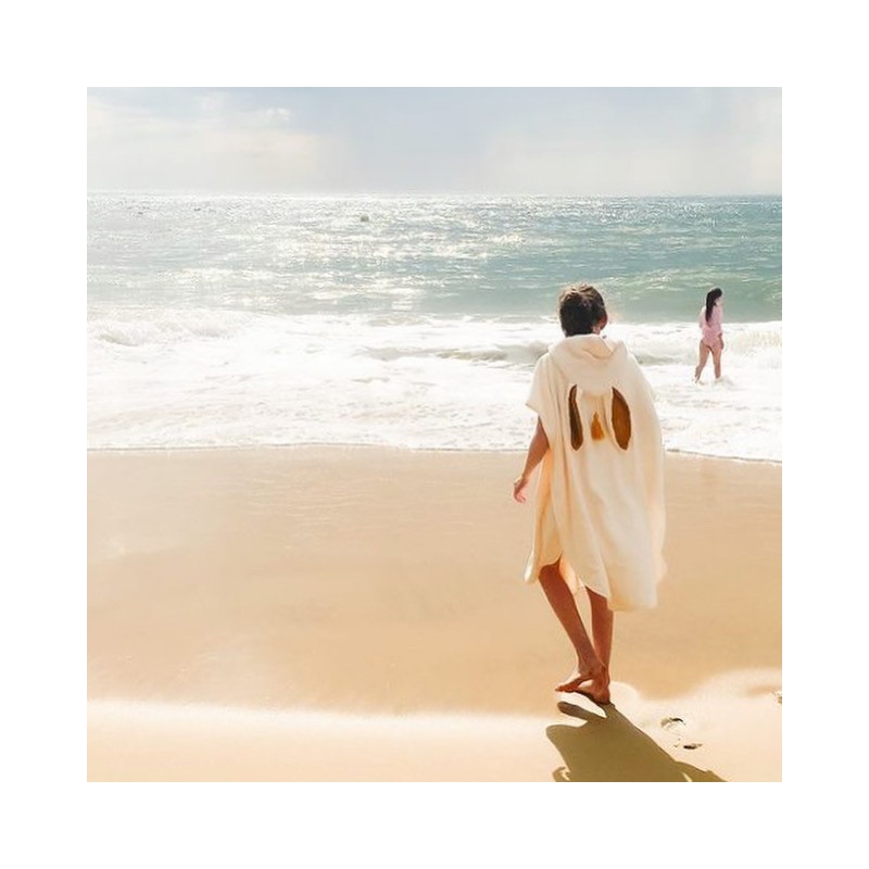 PONCHO DE BAIN UNDEUXCROIX – BERBERE - MOUTARDE POIS OR – Doux, pratique et fabriqué en France