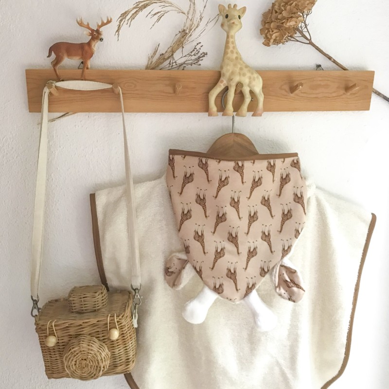 PONCHO DE BAIN UNDEUXCROIX – GIRAFE – Doux, pratique et fabriqué en France